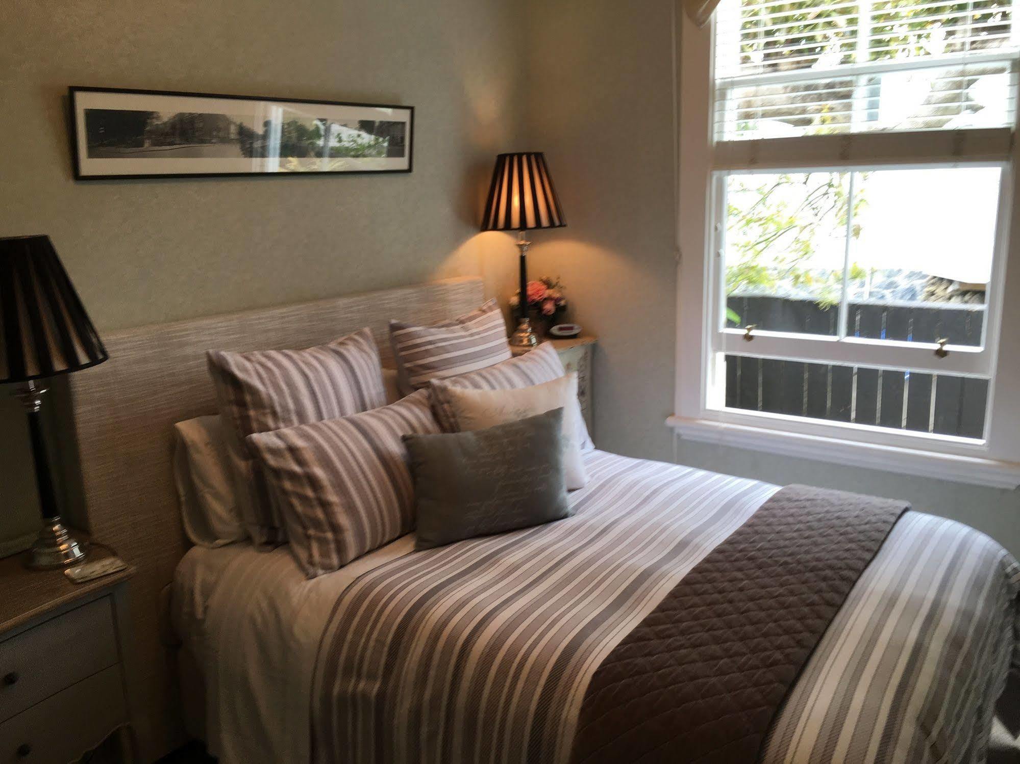 Eden Park Bed And Breakfast Inn Auckland Bagian luar foto