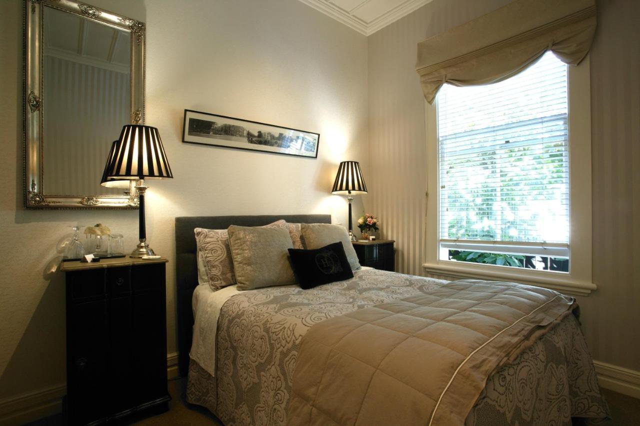 Eden Park Bed And Breakfast Inn Auckland Bagian luar foto